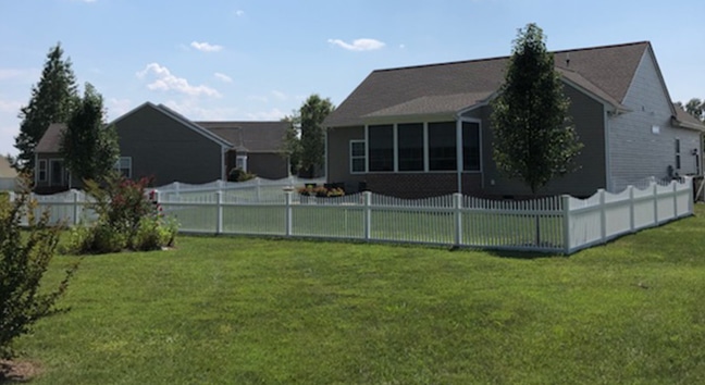 Fence, Deck, and Staining in Richmond, VA; Fence Builder in Richmond, VA