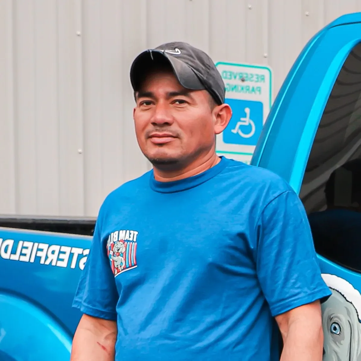 Hernan of Chesterfield Fencing & More